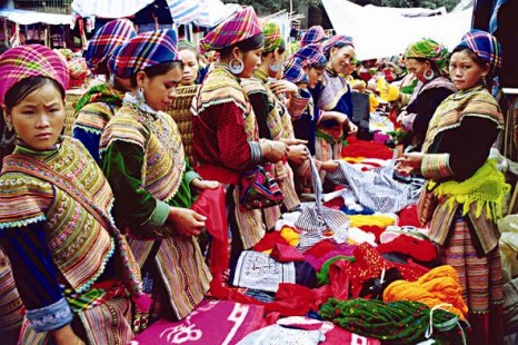 Tour Du Lịch Sài Gòn - Miền Trung - Miền Bắc (Sapa) 14 Ngày 14 Đêm